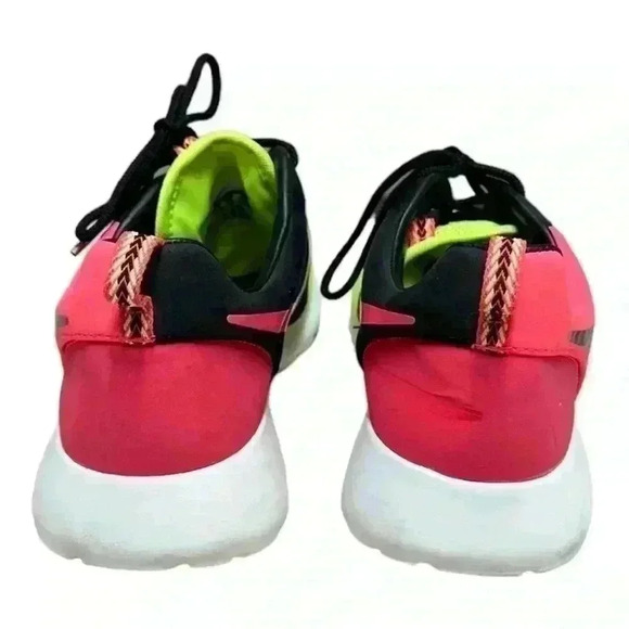 Nike  Roshe Running Trainers - Picture 4 of 7